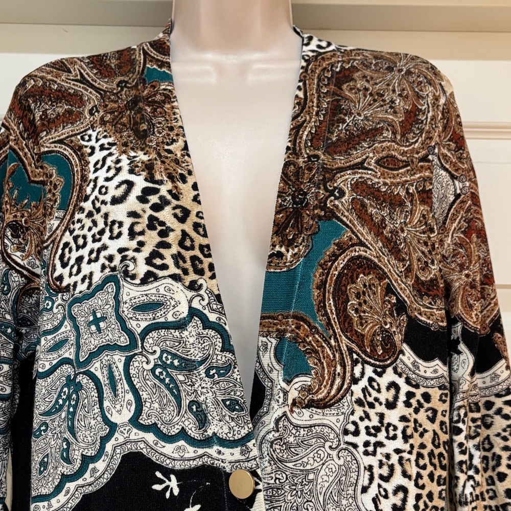 Euc Like New Chico’s Multicolor Patterned Sweater… - image 2